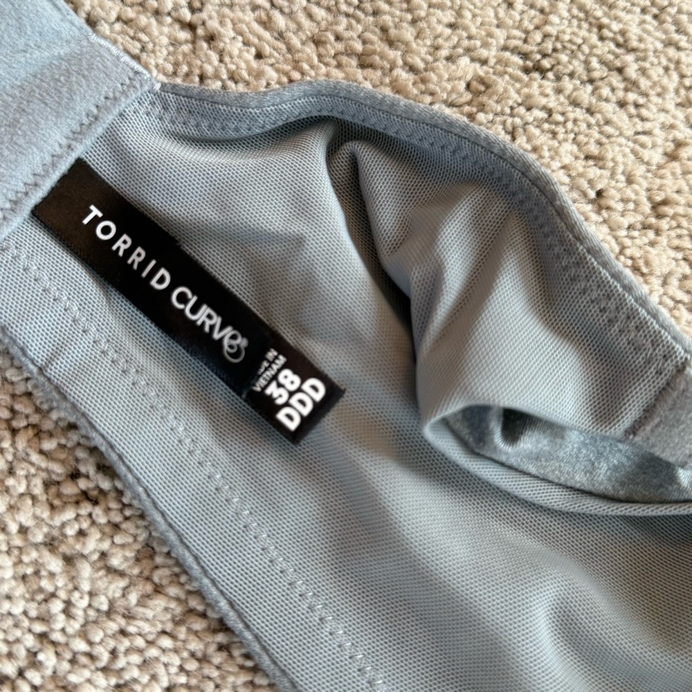torrid Gray Wireless Scoop Neck Comfort Bra - Picture 4 of 7
